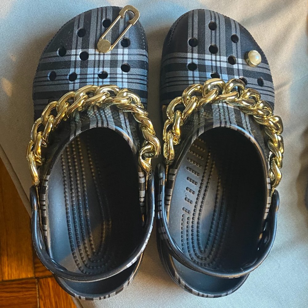 Zappos X Crocs Clueless Exclusive The Dionne Classic Clog
